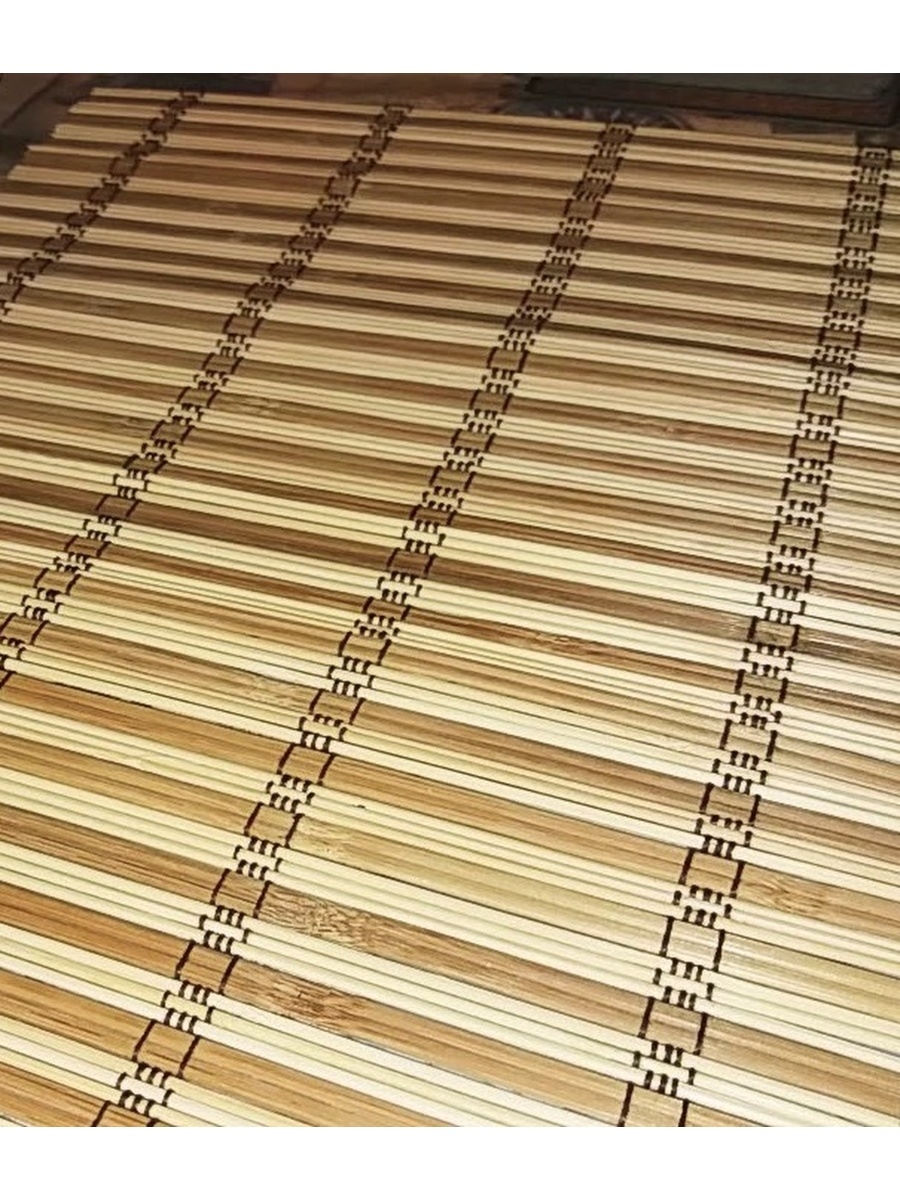 циновка из бамбука на стол