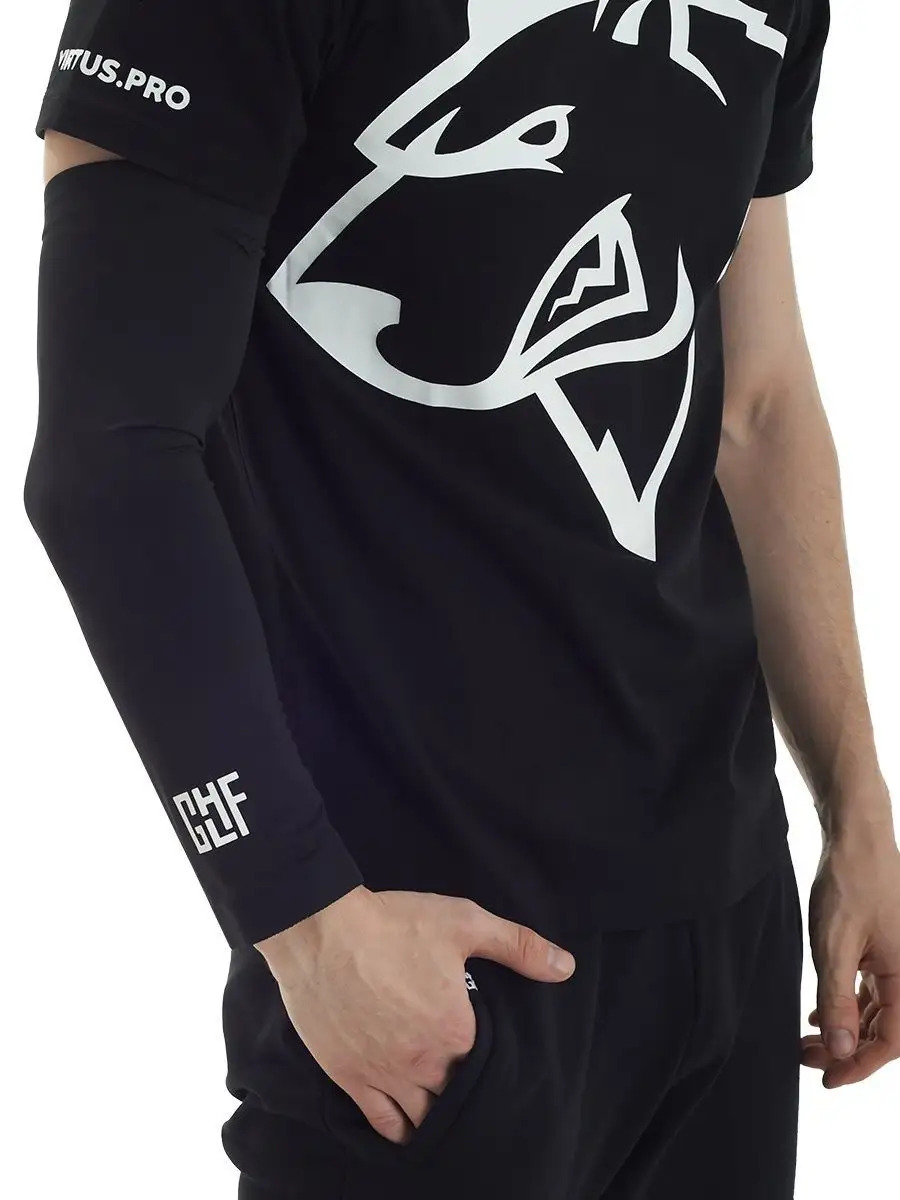 Рукав для киберспорта. Рукав GLHF. Игровой рукав поток информации черный за 600 руб.