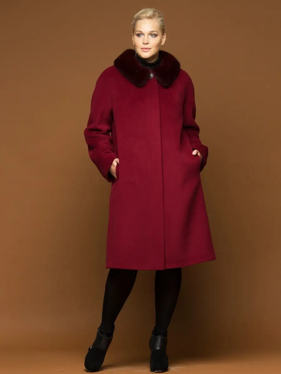 Женский зимнее пальто большого размера купить. Зимнее пальто женское. Пальто из драпа женское зимнее. Драповое пальто женское зимнее. Пальто с меховым воротником.