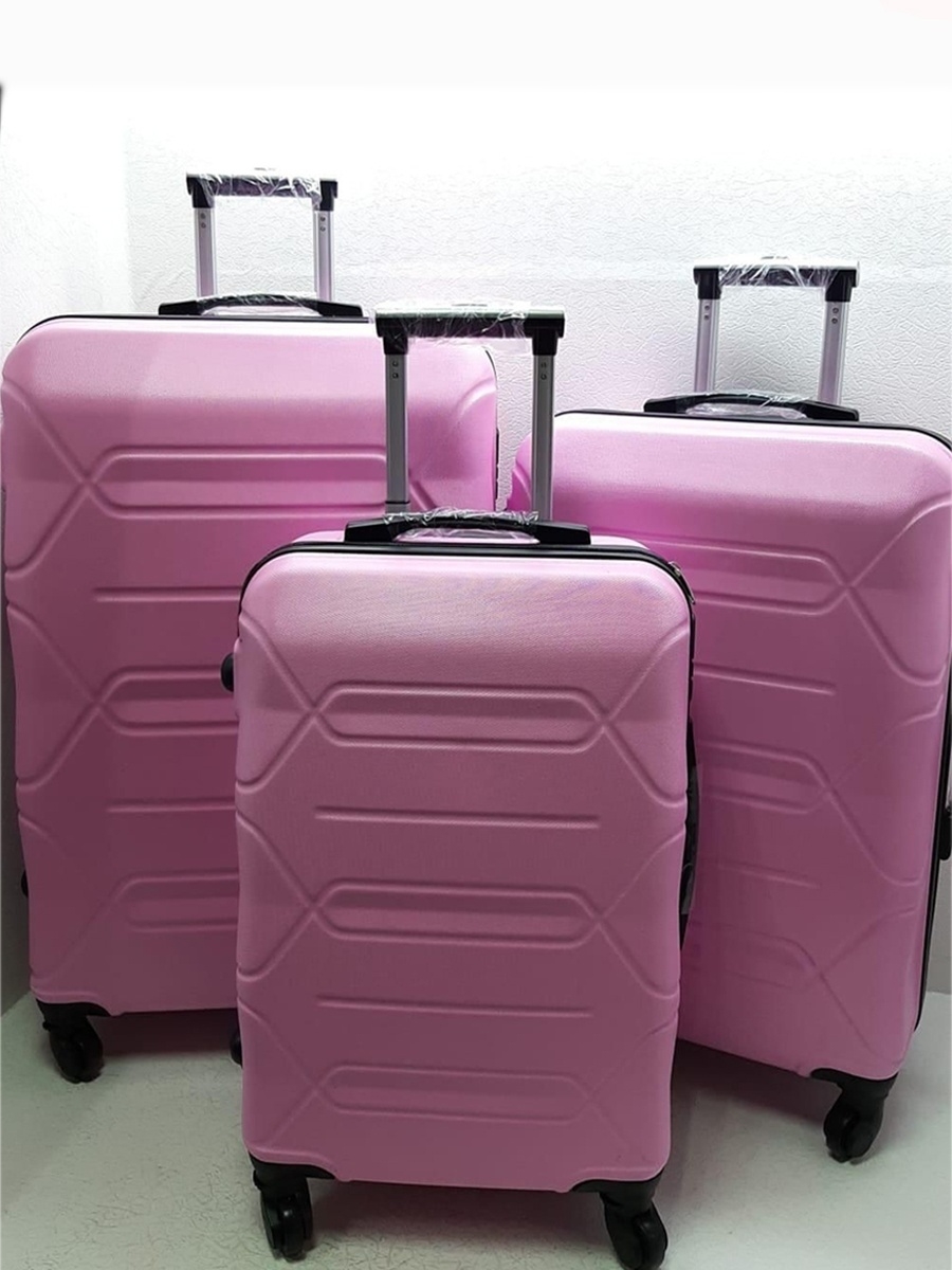 3 чемодана