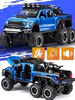 Модель машины Ford Raptor с мотоциклом